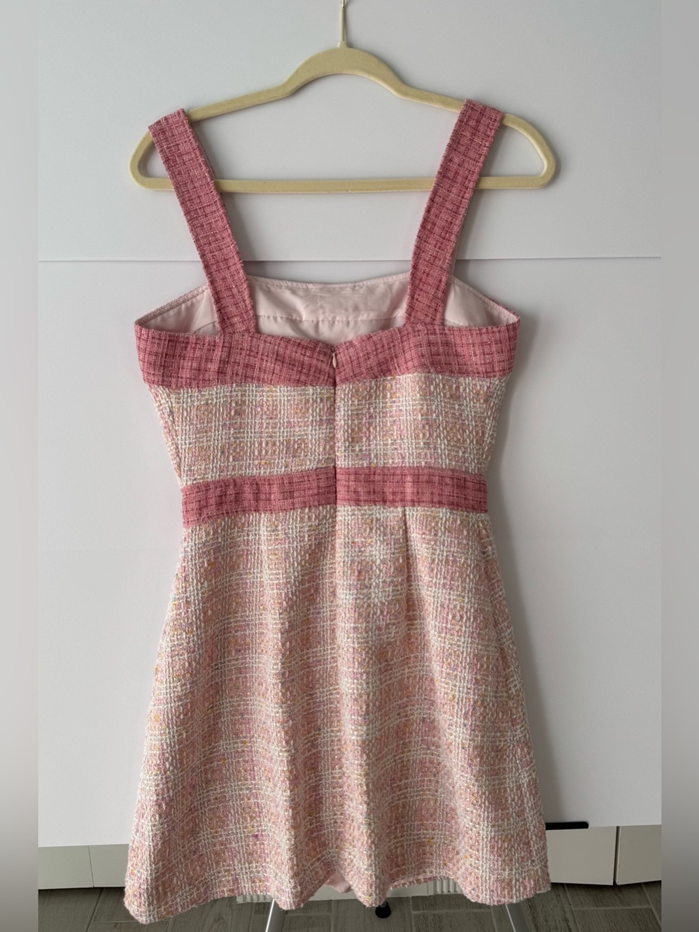 Lea & Viola Pink Tweed Pearl Button Mini Dress Size S - Picture 3 of 10